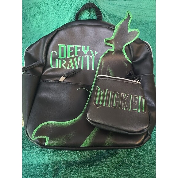 Defy Gravity Wicked The Movie 2024, Faux Leather Mini Backpack NWT Elphaba - Picture 2 of 9